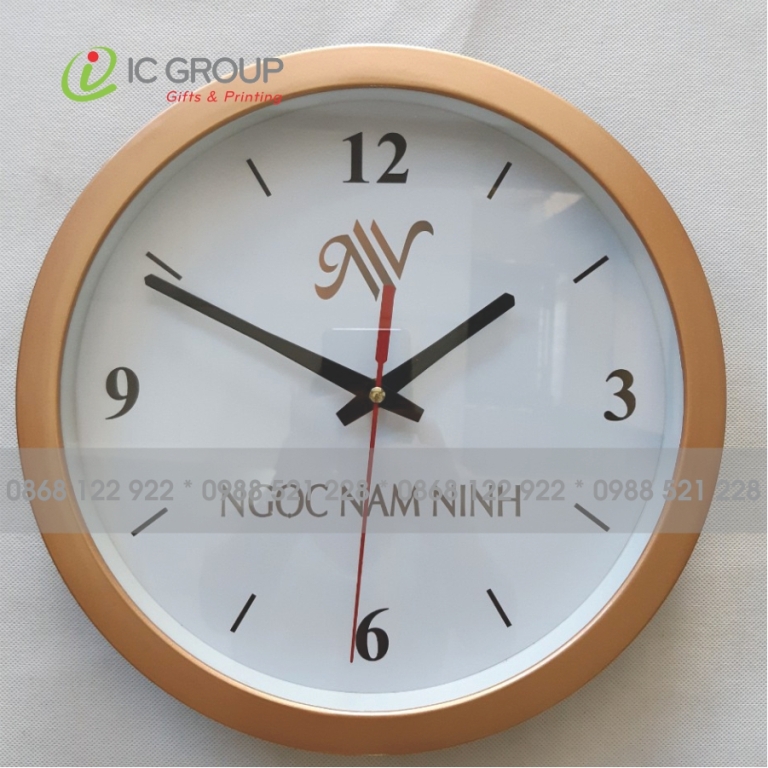ĐỒNG HỒ TREO TƯỜNG 04